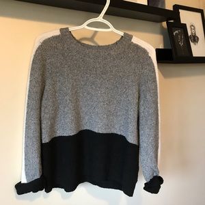 Pinque colorblock sweater